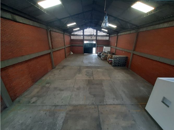 Bodega en arriendo en Arroyohondo, Yumbo, 588 m² · foto 7 de 11