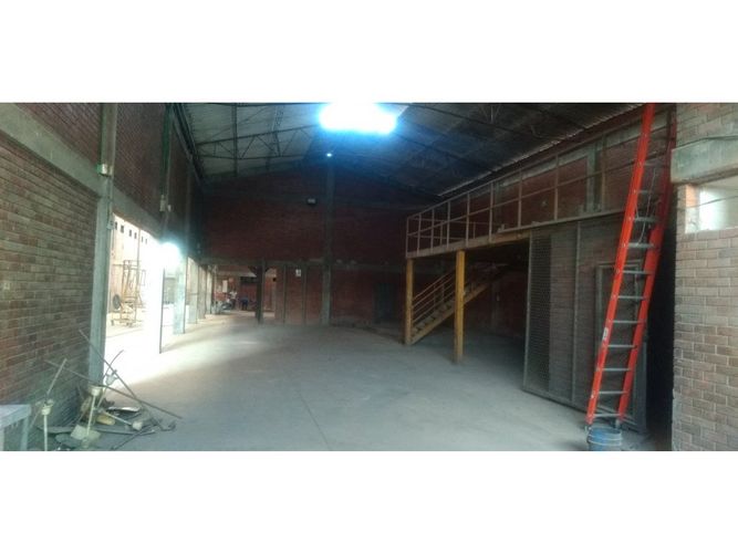 Bodega en venta en Juanchito, Candelaria, 1200 m² · foto 7 de 17