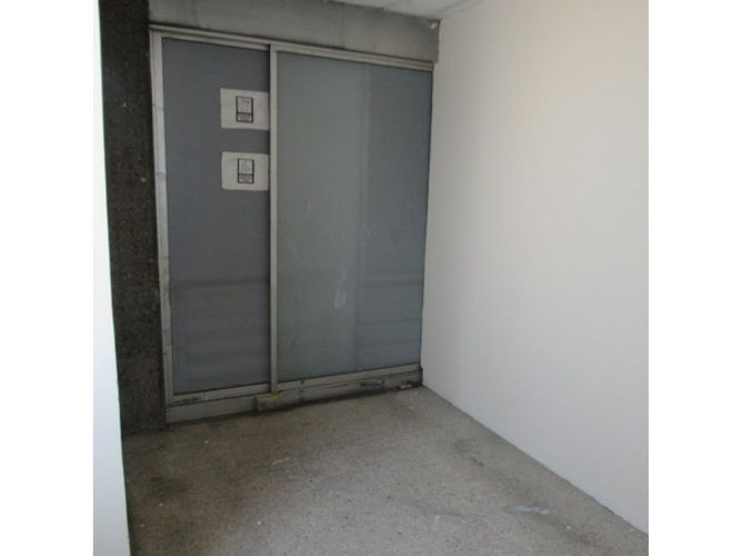Bodega en arriendo en Troncal, Cali, 2100 m² · foto 11 de 22