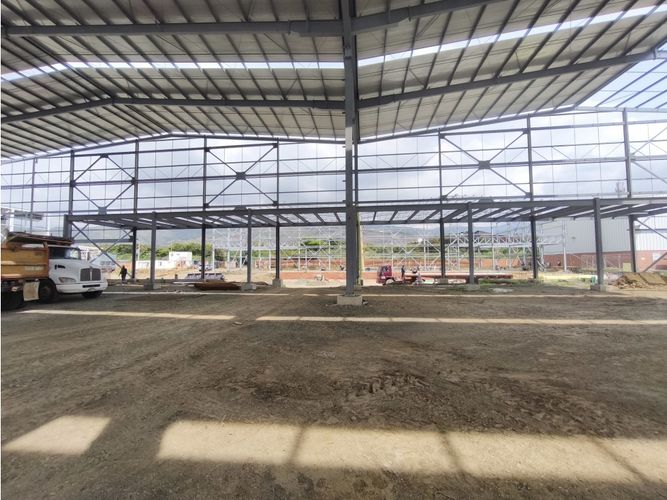 Bodega en venta en Arroyohondo, Yumbo, 4232 m² · foto 3 de 7