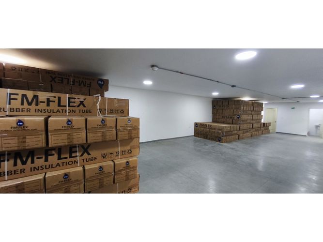 Bodega en arriendo en Arroyohondo, Cali, 1284 m² · foto 5 de 12