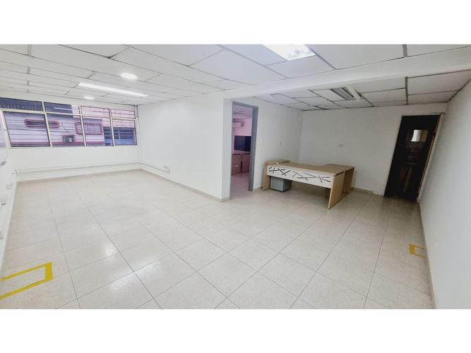 Bodega en venta en San Pedro, Cali, 630 m² · foto 15 de 16