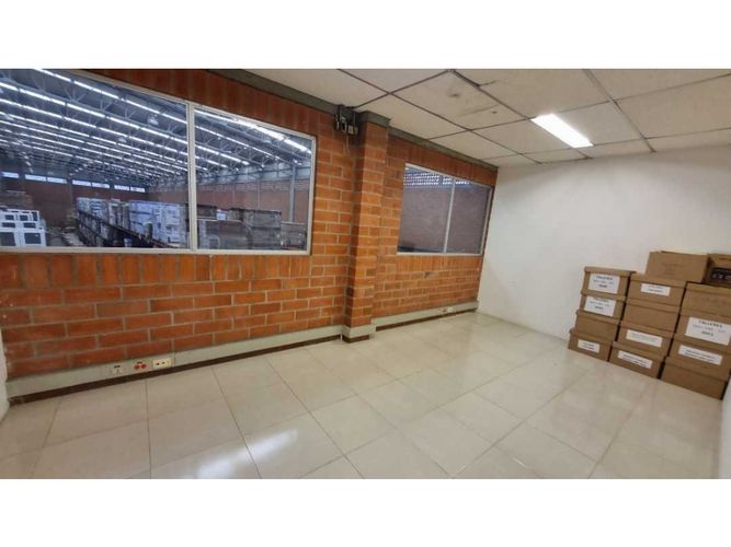 Bodega en arriendo en Arroyohondo, Yumbo, 3376 m² · foto 6 de 17