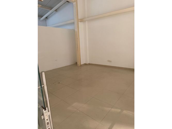 Local en arriendo en Santa Monica, Cali, 240 m² · foto 5 de 6