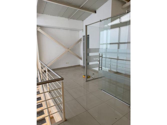 Local en arriendo en Santa Monica, Cali, 240 m² · foto 6 de 6
