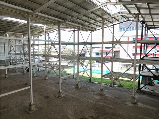 Bodega en arriendo en Acopi, Yumbo, 2500 m² · foto 6 de 10