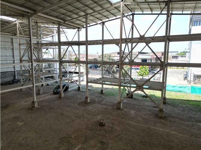 Bodega en arriendo en Acopi, Yumbo, 2500 m² · foto 7 de 10