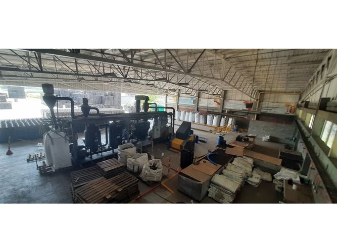 Bodega en venta en Acopi, Cali · foto 2 de 9