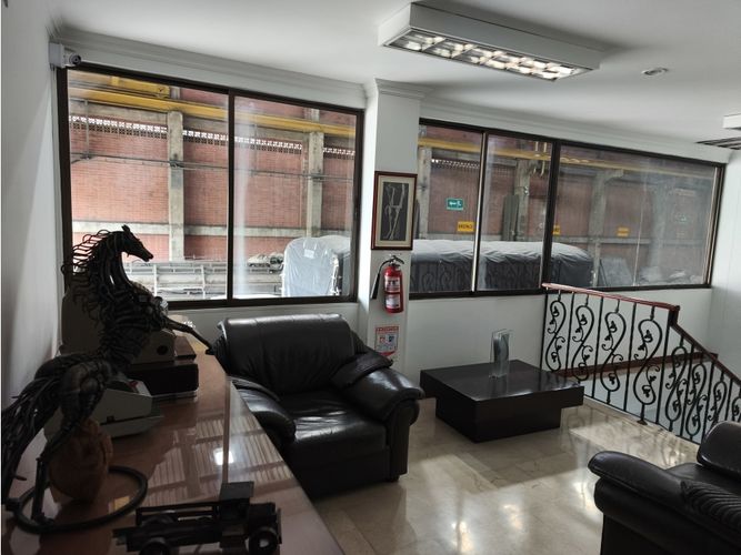 Bodega en arriendo en Las Delicias, Cali, 1180 m² · foto 8 de 13
