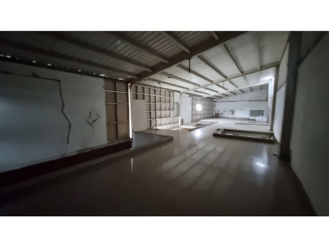 Local en arriendo en Sucre, Cali, 330 m² · foto 6 de 7