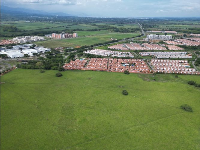 Lote en venta en Cr. Country Plaza, Jamundí, 71982 m² · foto 6 de 12