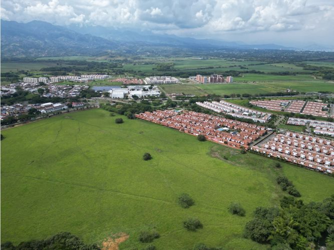 Lote en venta en Cr. Country Plaza, Jamundí, 71982 m² · foto 7 de 12