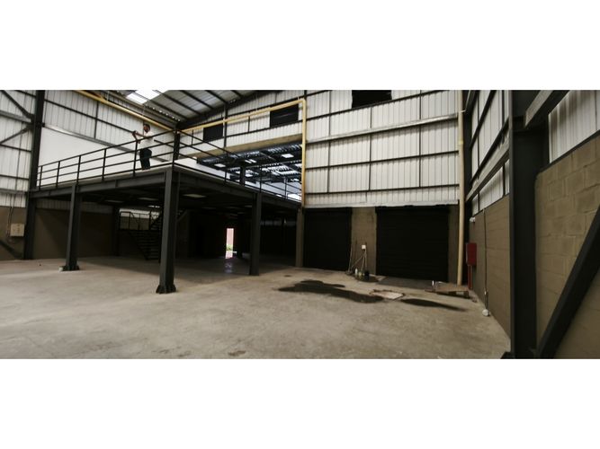 Bodega en arriendo en Acopi, Yumbo, 924 m² · foto 5 de 12