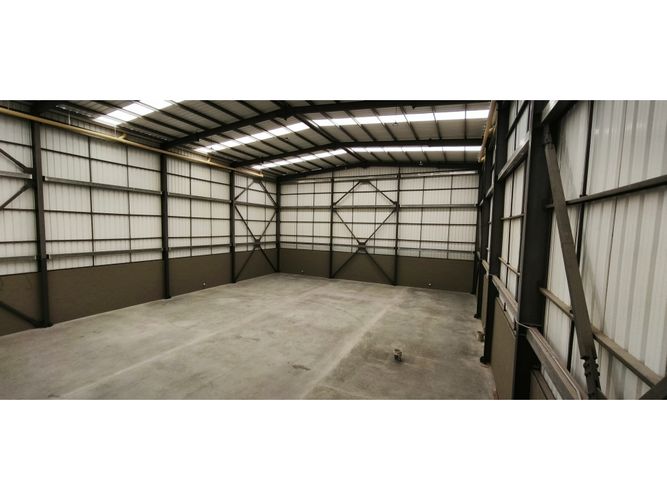 Bodega en arriendo en Acopi, Yumbo, 924 m² · foto 6 de 12
