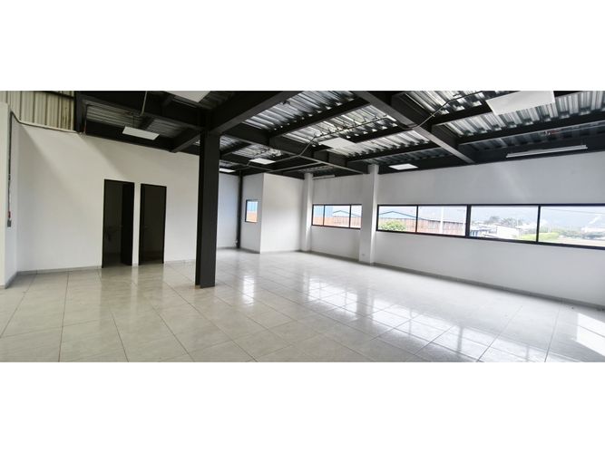 Bodega en arriendo en Acopi, Yumbo, 924 m² · foto 9 de 12