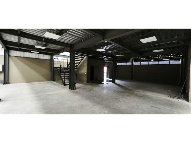 Bodega en arriendo en Acopi, Yumbo, 924 m² · foto 11 de 12