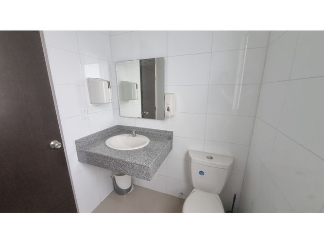 Bodega en arriendo en Acopi, Yumbo, 2185 m² · foto 5 de 8