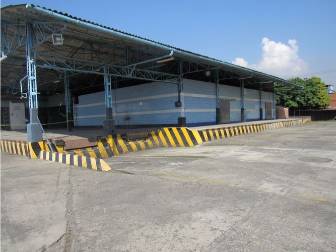 Bodega en venta en Salomia, Cali · foto 8 de 19