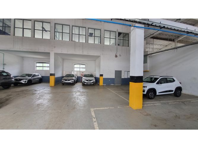 Bodega en arriendo en El Piloto I Etapa, Jamundí, 919 m² · foto 2 de 7
