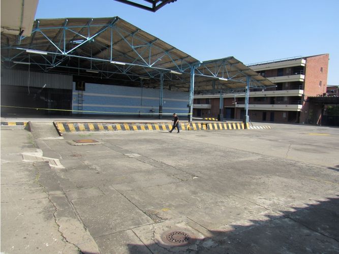 Bodega en venta en Salomia, Cali · foto 11 de 19