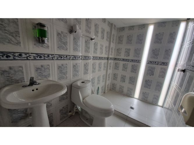 Bodega en venta en Juanchito, Candelaria, 380 m² · foto 9 de 12