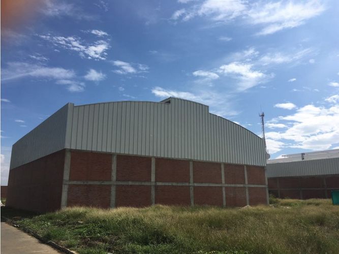 Bodega en venta en Cencar- Yumbo, Yumbo, 900 m² · foto 2 de 11
