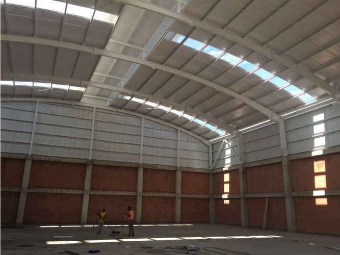 Bodega en venta en Cencar- Yumbo, Yumbo, 900 m² · foto 3 de 11