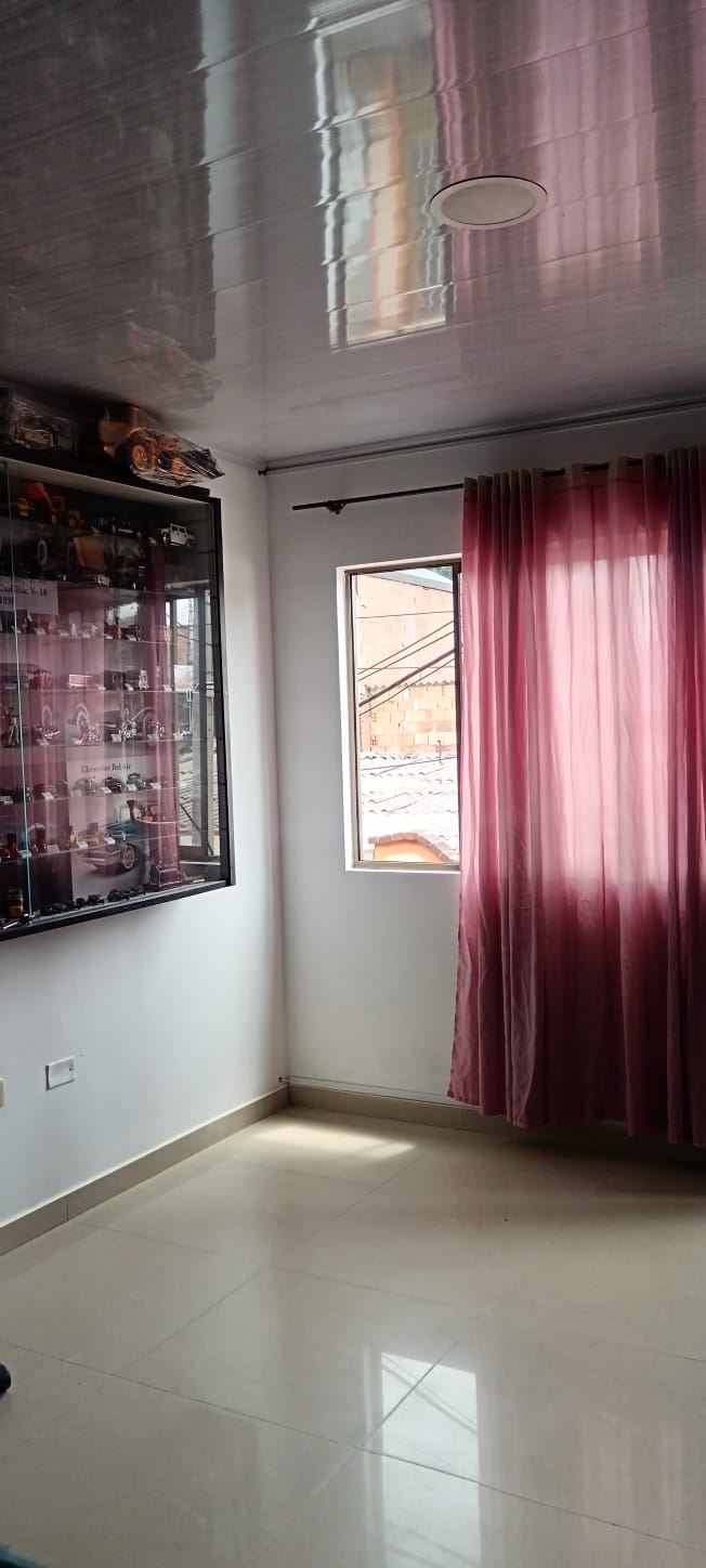 Casa en venta en Engativá, Bogotá · foto 13 de 24