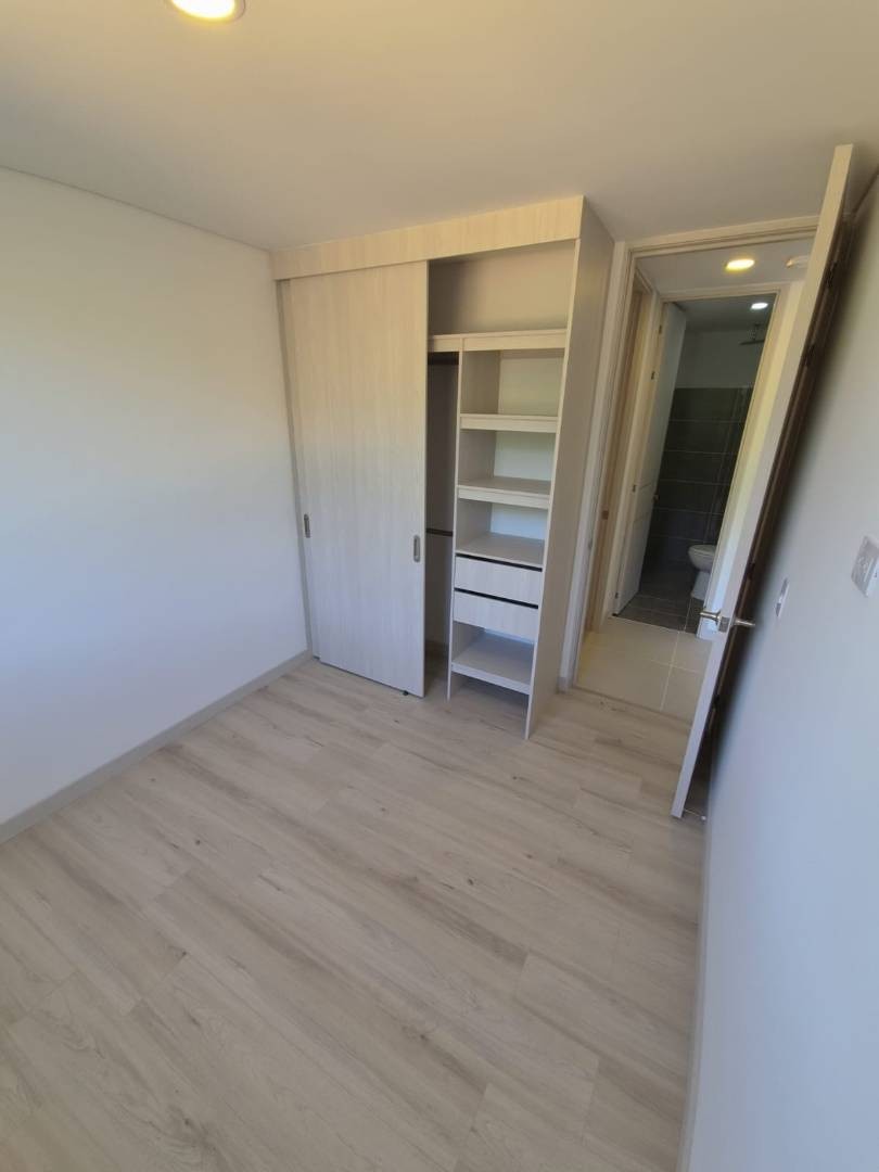 Apartamento en venta en La Aldea, La Estrella · foto 6 de 12