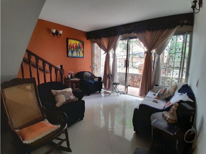Casa de 3 alcobas en venta en Prado, Medellín, 126 m² · foto 15 de 20