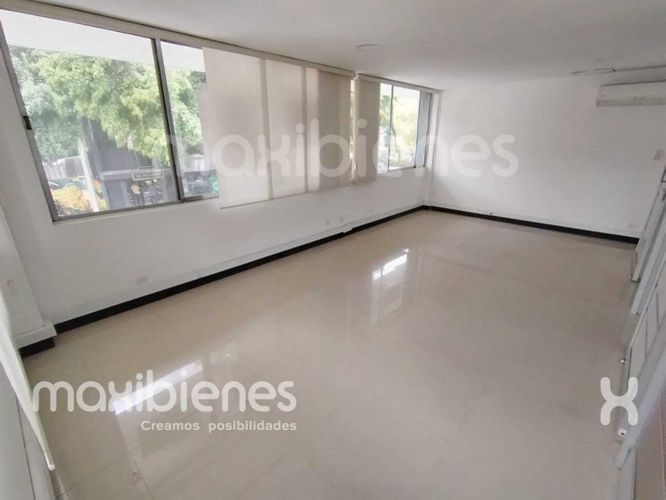 Local en arriendo en Suramericana, Medellín, 52 m² · foto 3 de 8