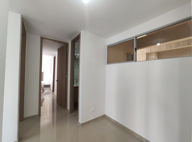 Apartamento de 2 alcobas en venta en Zona Industrial, Yumbo, 67 m² · foto 11 de 24