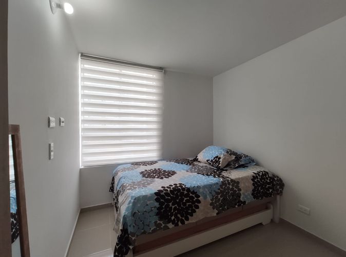 Apartamento de 2 alcobas en venta en Zona Industrial, Yumbo, 67 m² · foto 13 de 24