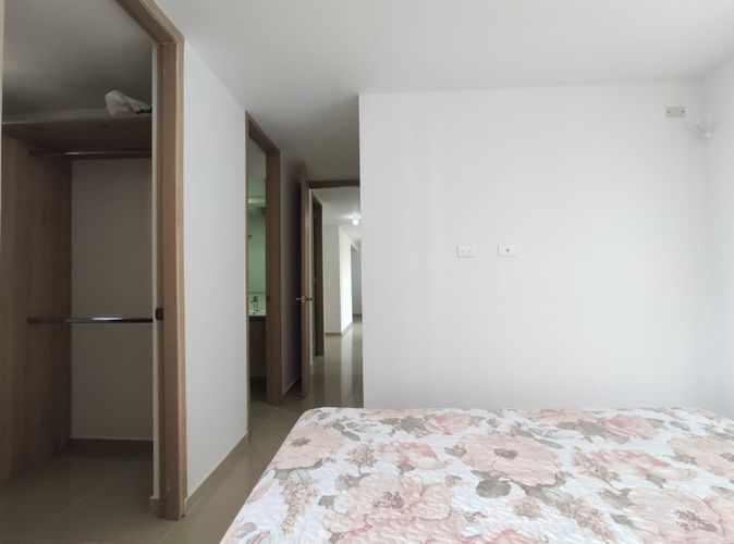 Apartamento de 2 alcobas en venta en Zona Industrial, Yumbo, 67 m² · foto 16 de 24