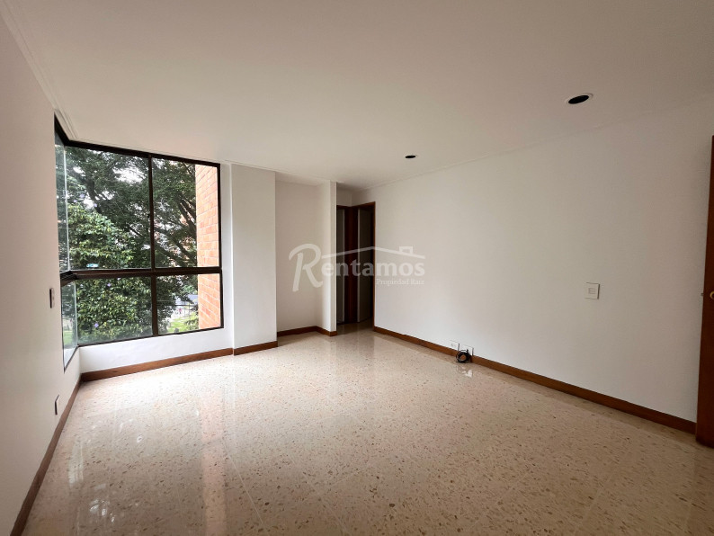 Apartamento en arriendo en El Poblado, Medellín · foto 7 de 18