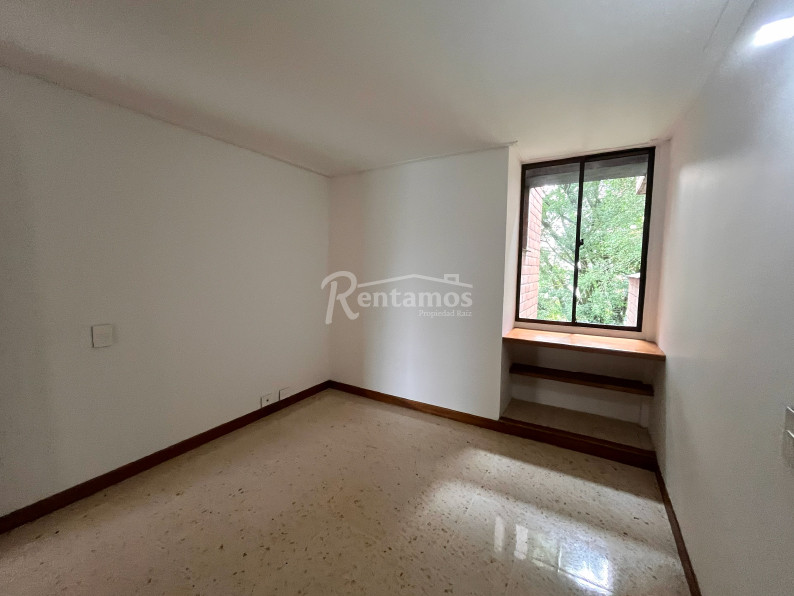 Apartamento en arriendo en El Poblado, Medellín · foto 10 de 18