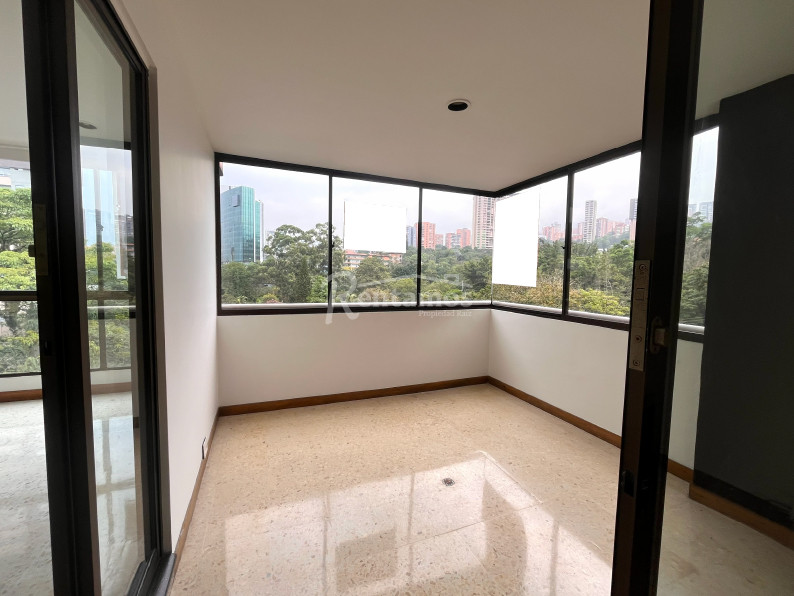 Apartamento en arriendo en El Poblado, Medellín · foto 16 de 18