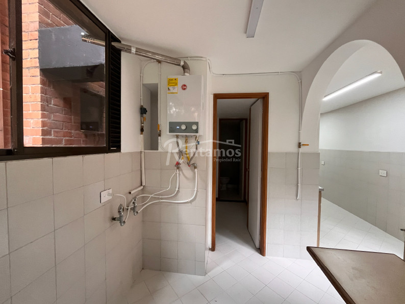 Apartamento en arriendo en El Poblado, Medellín · foto 18 de 18