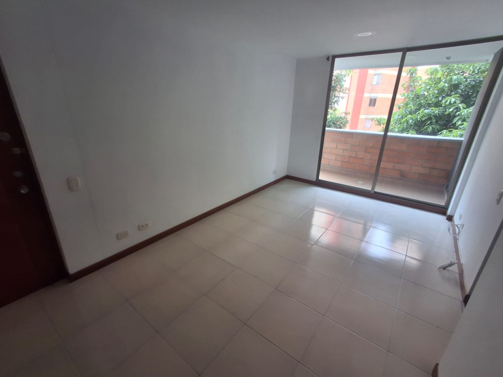3BR Apartment in Los naranjos (80 m²) - 2