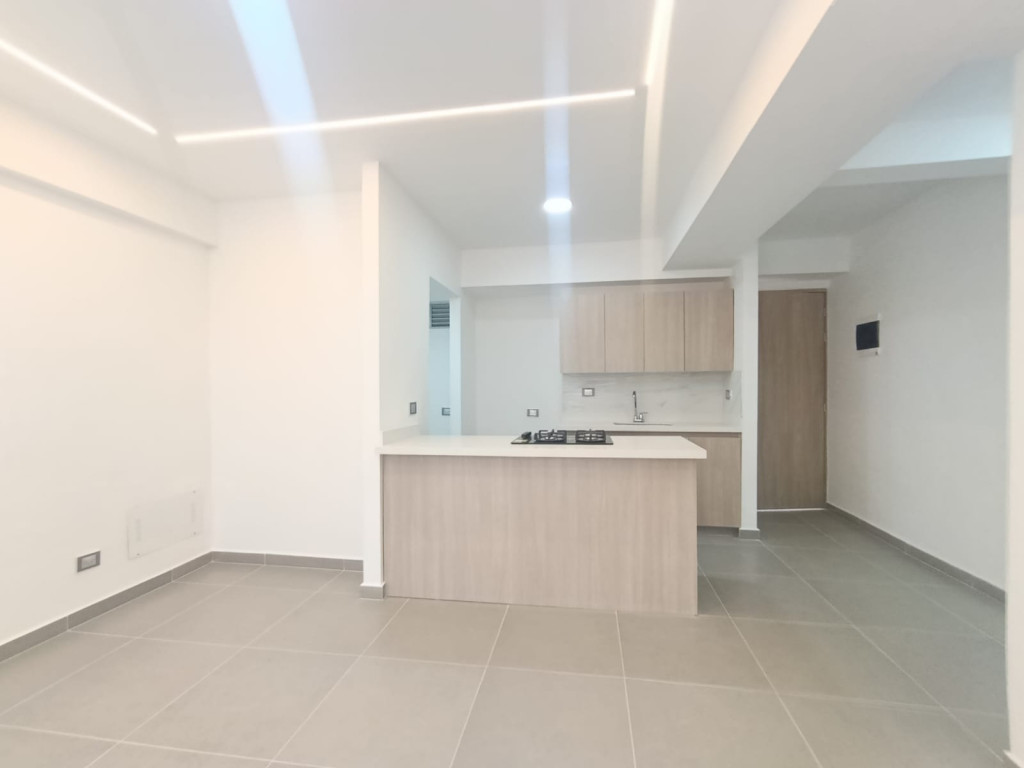 Apartamento en arriendo en Rincon Santo, Bello · foto 2 de 11