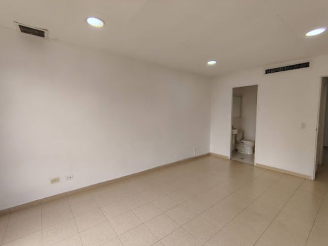 Oficina en venta en Patio Bonito, Medellín, 36 m² · foto 11 de 14