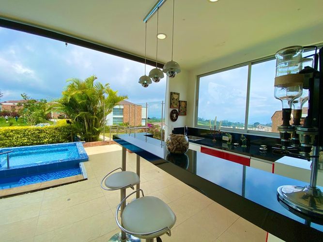 Casa de 4 alcobas en venta en Ruitoque, Floridablanca, 600 m² · foto 7 de 14