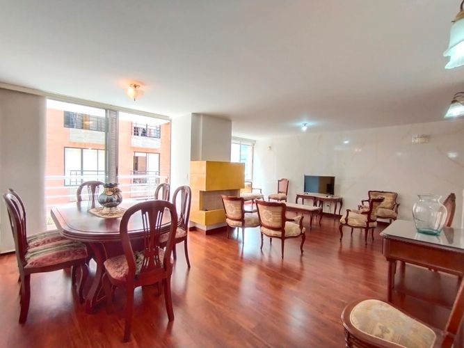 Apartamento de 2 alcobas en venta en Santa Barbara Occidental, Bogotá, 115 m² · foto 23 de 24