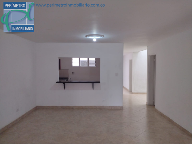 Casa de 5 alcobas en venta en Santa Mónica, Medellín, 168 m² · foto 4 de 12