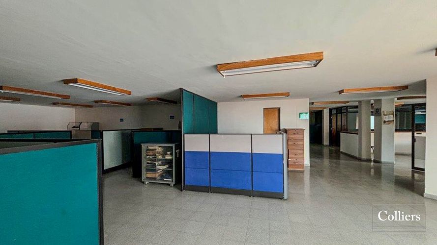Oficina en arriendo en Belchite, Rionegro, 1371 m² · foto 2 de 20