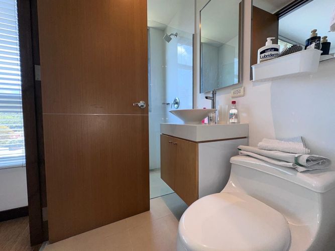 Apartamento de 3 alcobas en venta en El Poblado, Medellín, 199 m² · foto 17 de 18