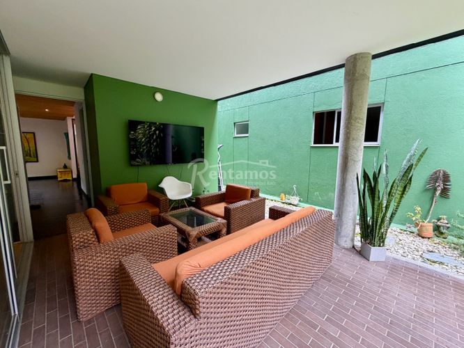 Casa de 4 alcobas en venta en Zuñiga, Envigado, 345 m² · foto 20 de 23