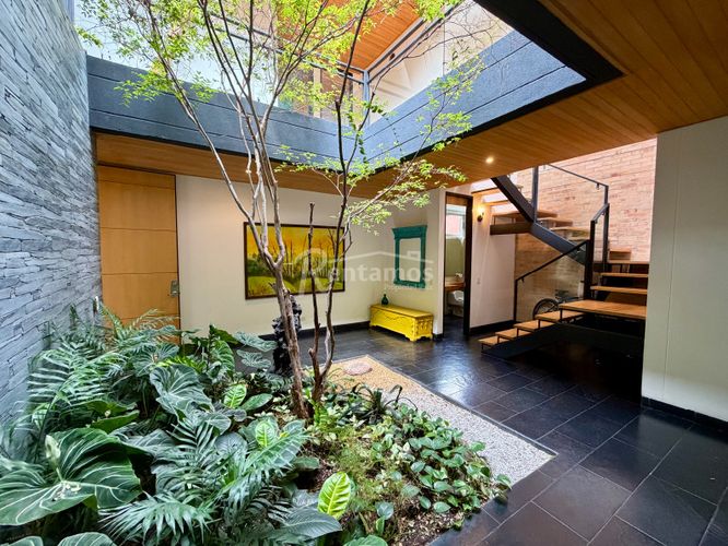 Casa de 4 alcobas en venta en Zuñiga, Envigado, 345 m² · foto 21 de 23