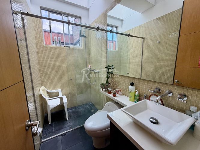 Casa de 4 alcobas en venta en Zuñiga, Envigado, 345 m² · foto 23 de 23