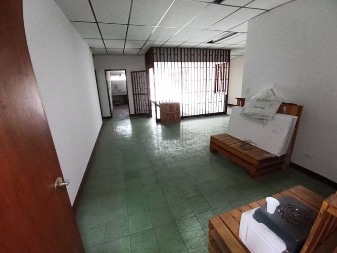 Bodega en arriendo en Santander, Dosquebradas, 1500 m² · foto 8 de 10